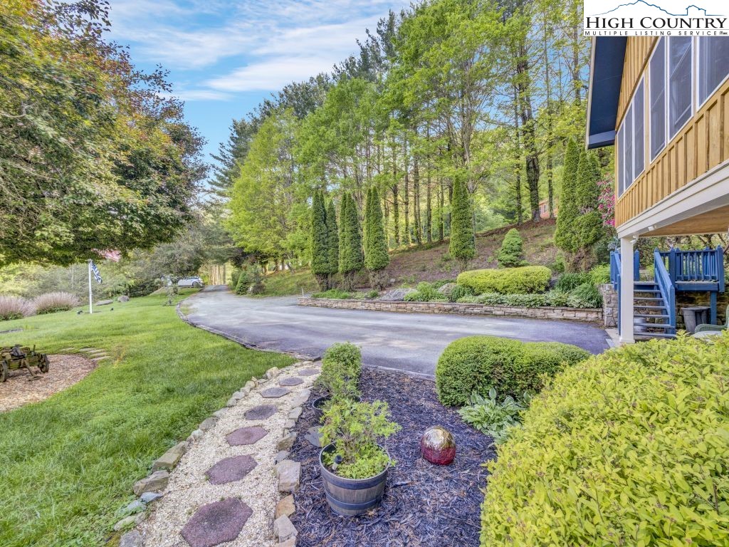 671 Bairds Creek Road Vilas, NC 28692 - Photo 9 of 50