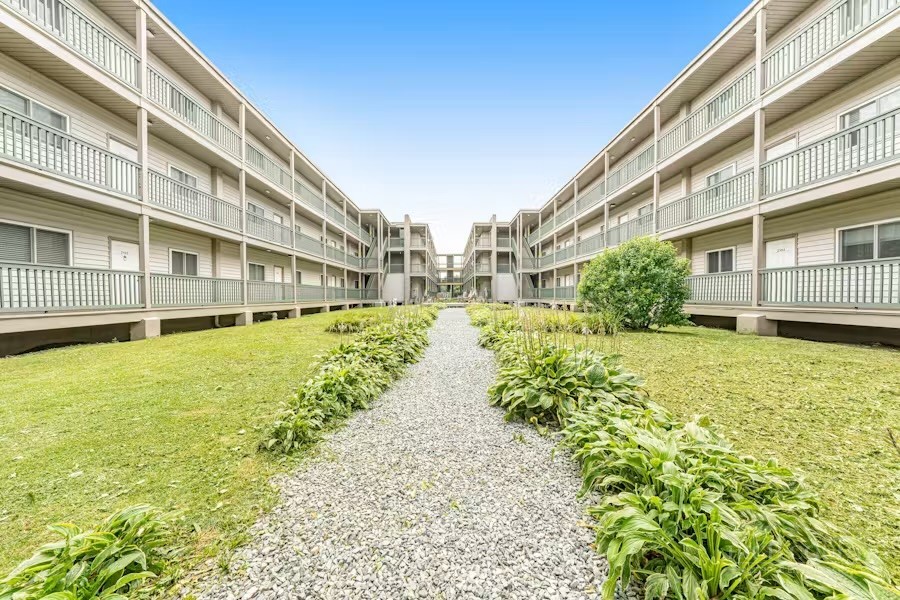 301 Pinnacle Inn Road, Unit 3209 Beech Mountain, NC 28604 - Photo 2 of 37