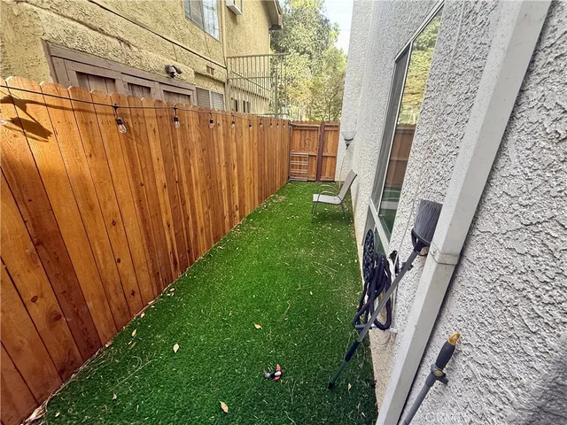 $425,000 | 20134 Leadwell Street, Unit 159, Winnetka, CA 91306