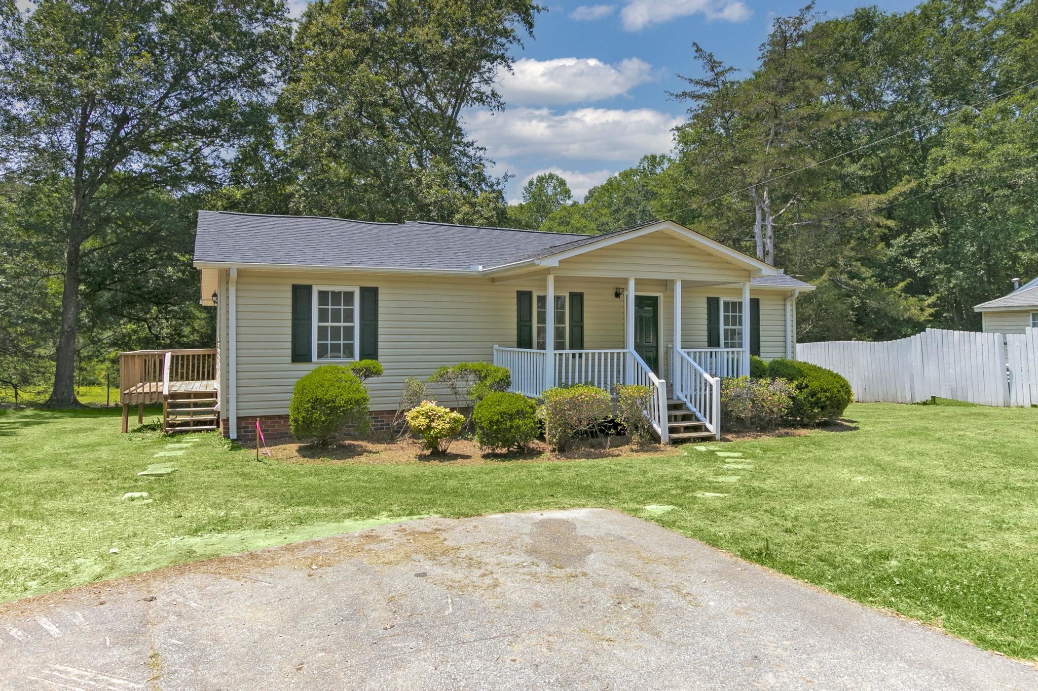 216 Black Snake Road Easley, SC 29640 - Photo 3 of 36 Gallery Image 3
