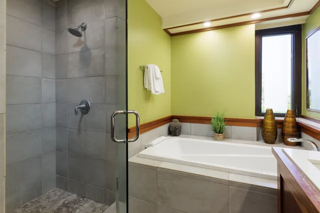 $1,450,000 | 68-1050 Mauna Lani Point Drive, Unit J201, Kamuela, HI 96743