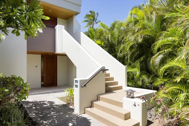 $1,450,000 | 68-1050 Mauna Lani Point Drive, Unit J201, Kamuela, HI 96743