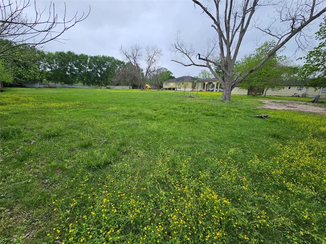 $1,600,000 | 904 Hill Road, Houston, TX 77037