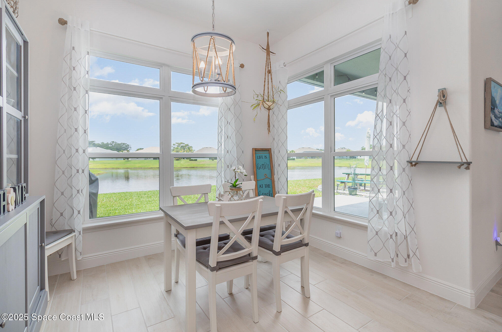718 Lyndall Lane Palm Bay, FL 32905 - Photo 11 of 24 011_i77a3628-edit