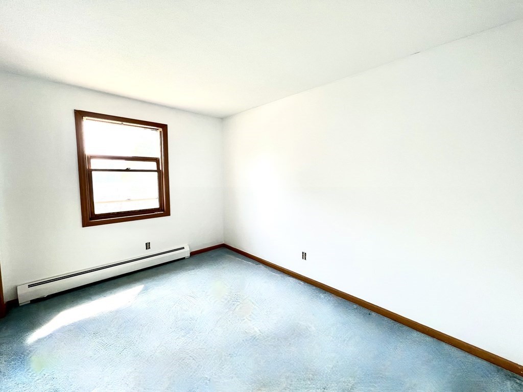 3 Humeston Slope Holyoke, MA 01040 - Photo 12 of 26 Gallery Image 12