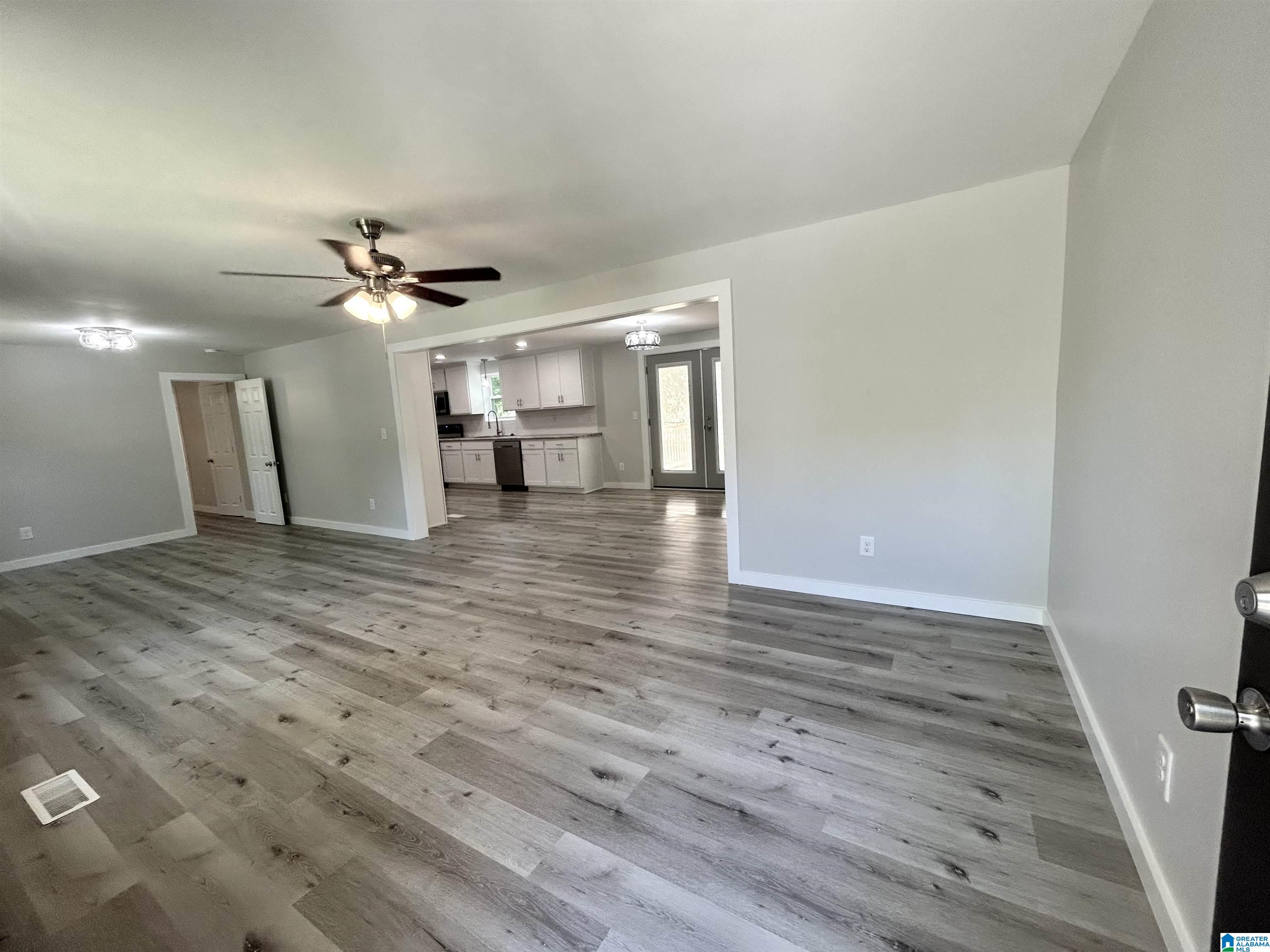 786 Merlin Drive Calera, AL 35040 - Photo 6 of 31