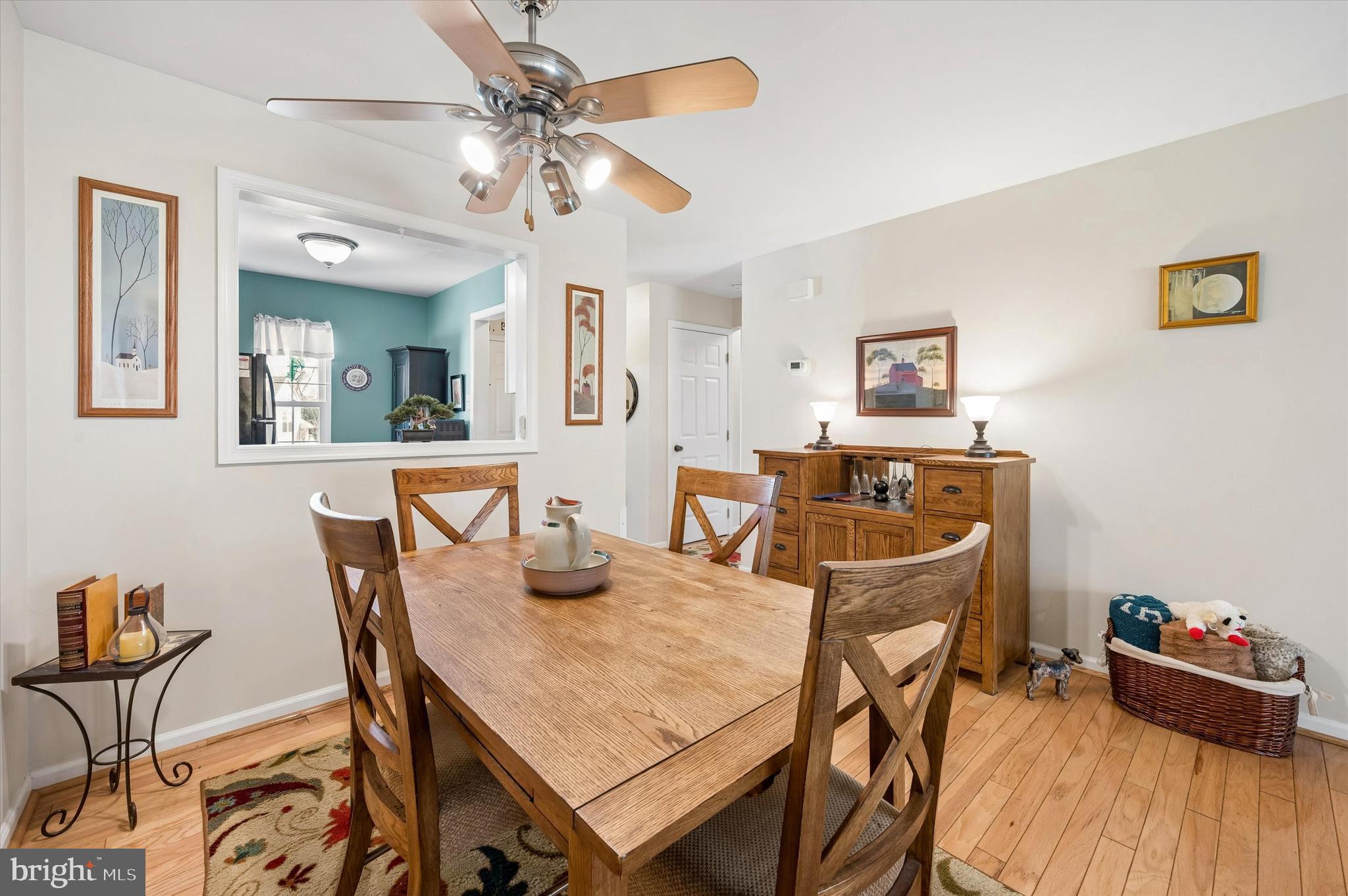 270 Miley Road, Unit 270 Aston, PA 19014 - Photo 11 of 25 Dining Into Kitchen