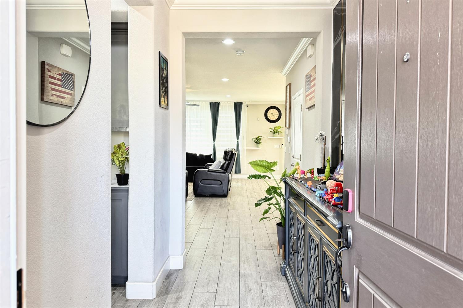 260 Seneca Way Lodi, CA 95240 - Photo 4 of 59