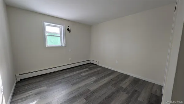 $2,225 | 2 Mountain Avenue, Middletown, NY 10940