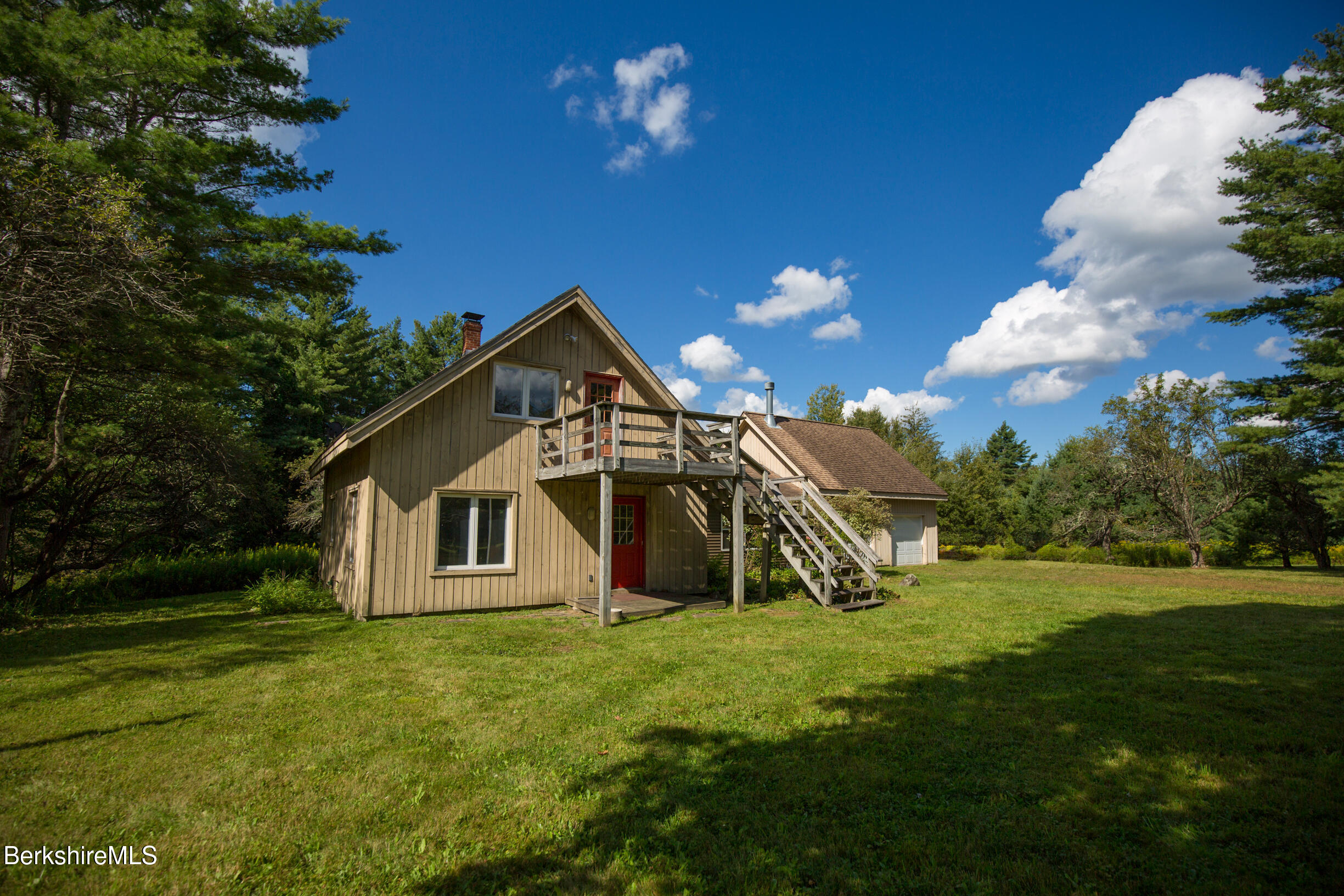 93 Becket Road Otis, MA 01253 - Photo 3 of 39 vincentcarusophotography_93BecketRd_Otis