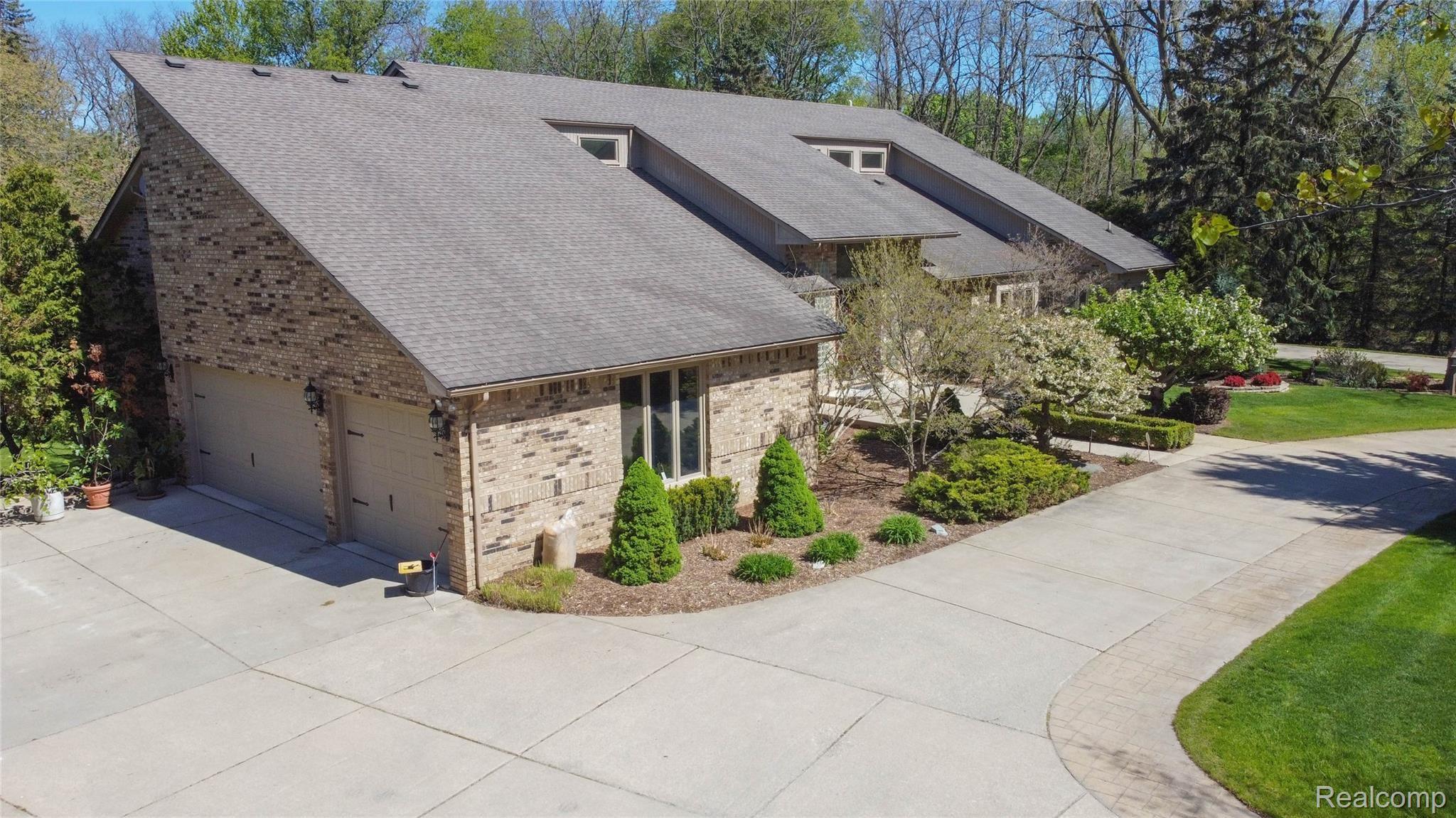 1651 Washington Road Rochester, MI 48306 - Photo 55 of 60 54.jpg