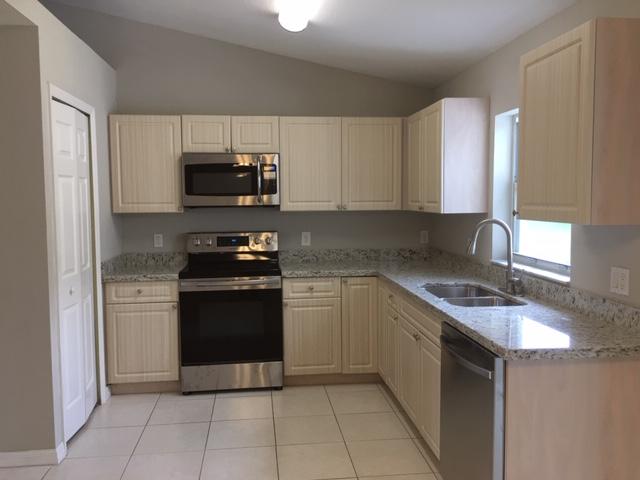 831 Southwest Harvard Road Port St. Lucie, FL 34953 - Photo 9 of 17 IMG_6354
