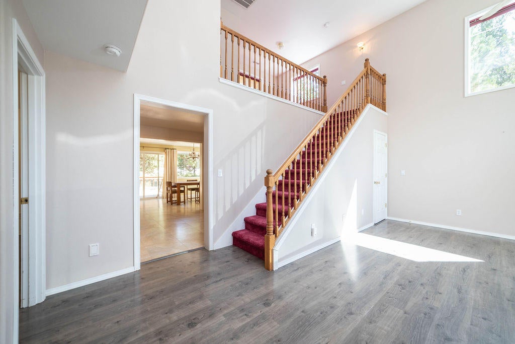 16944 Downey Road Bend, OR 97707 - Photo 3 of 44 Open Living room with loft above
