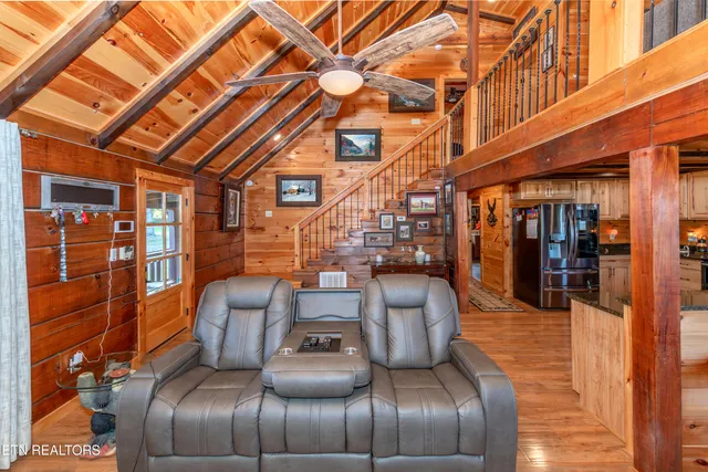 $520,000 | 3155 Bryan Road, Kodak, TN 37764