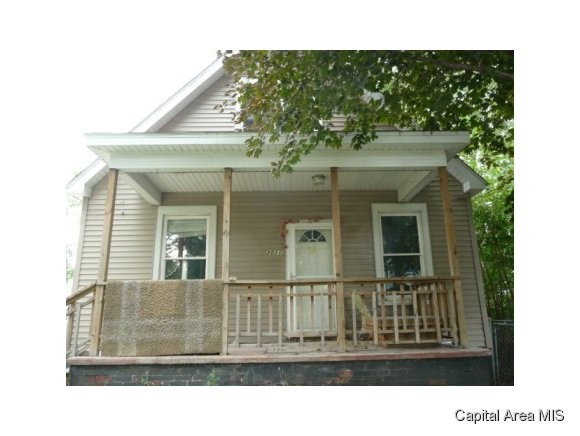 2011 North 17th Street Springfield, IL 62702 - Photo 1 of 11