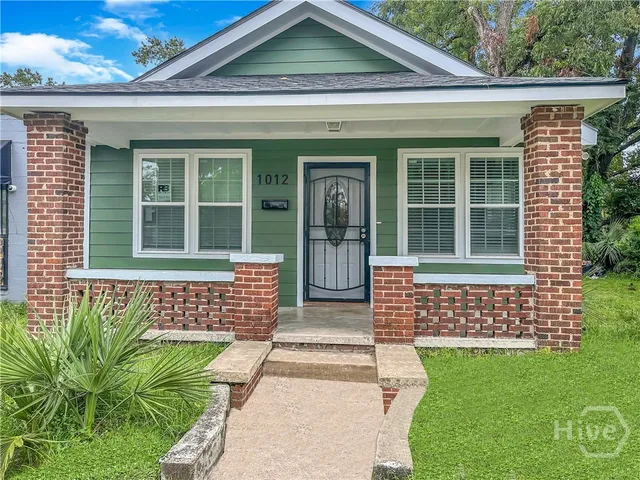 $1,900 | 1012 West 52nd Street, Savannah, GA 31405