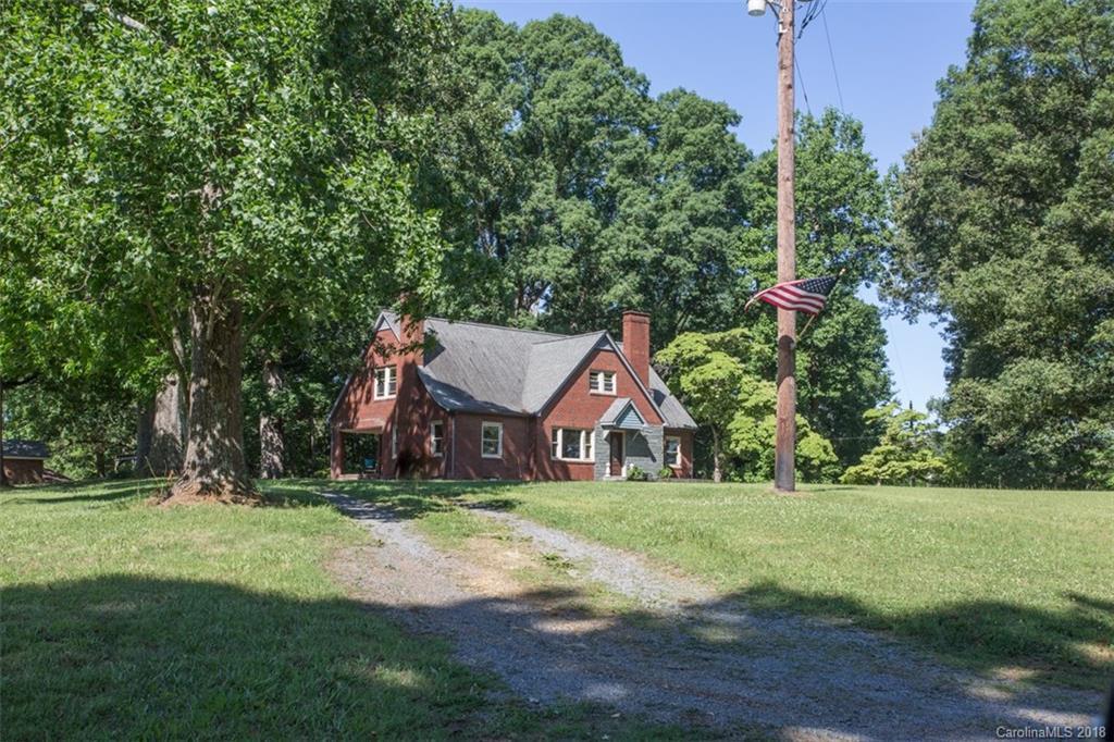 24708 Rogers Road New London, NC 28127 - Photo 6 of 33 Gallery Image 6