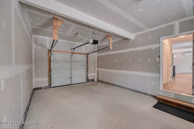 $324,900 | 39 Berryman Lane, Albrightsville, PA 18210