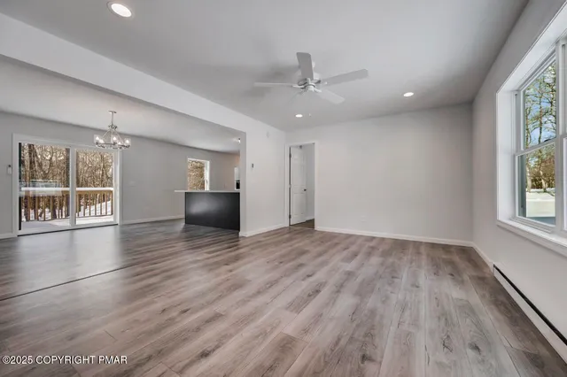 $324,900 | 39 Berryman Lane, Albrightsville, PA 18210