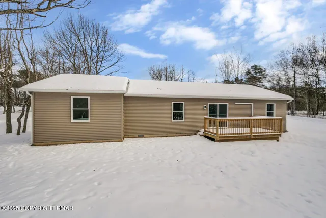 $324,900 | 39 Berryman Lane, Albrightsville, PA 18210