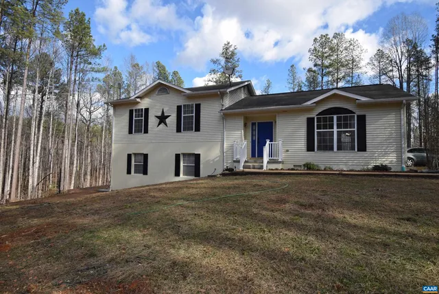$2,000 | 3364 Dogwood Drive, Palmyra, VA 22963