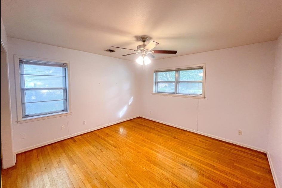611 Frankie Street Wharton, TX 77488 - Photo 8 of 14 Master Bedroom