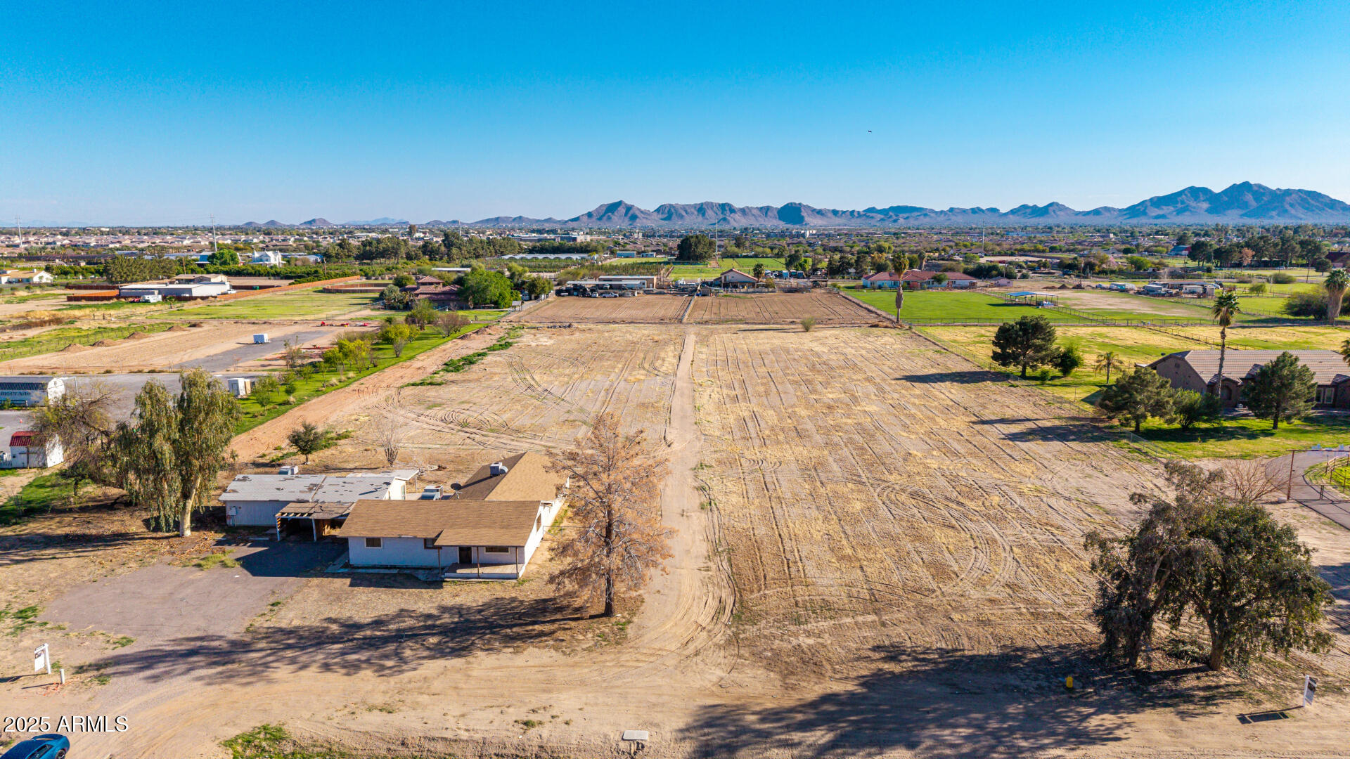 20521 East Germann Road Queen Creek, AZ 85142 - Photo 6 of 20 06-Germann