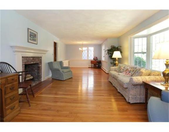 6 Olde Farms Road Boxford, MA 01921 - Photo 7 of 26