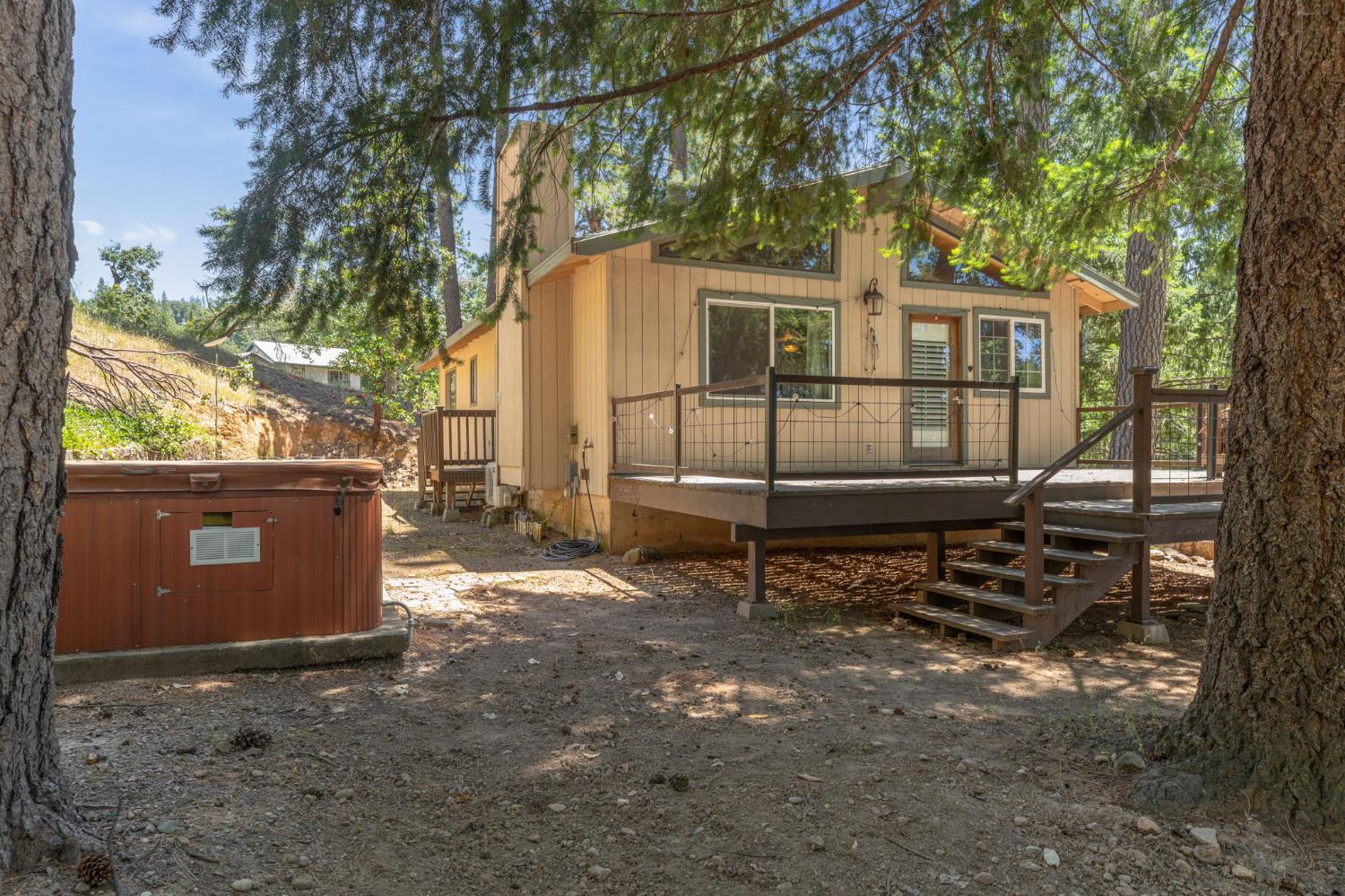 5341 Edelweiss Way Pollock Pines, CA 95726 - Photo 4 of 48