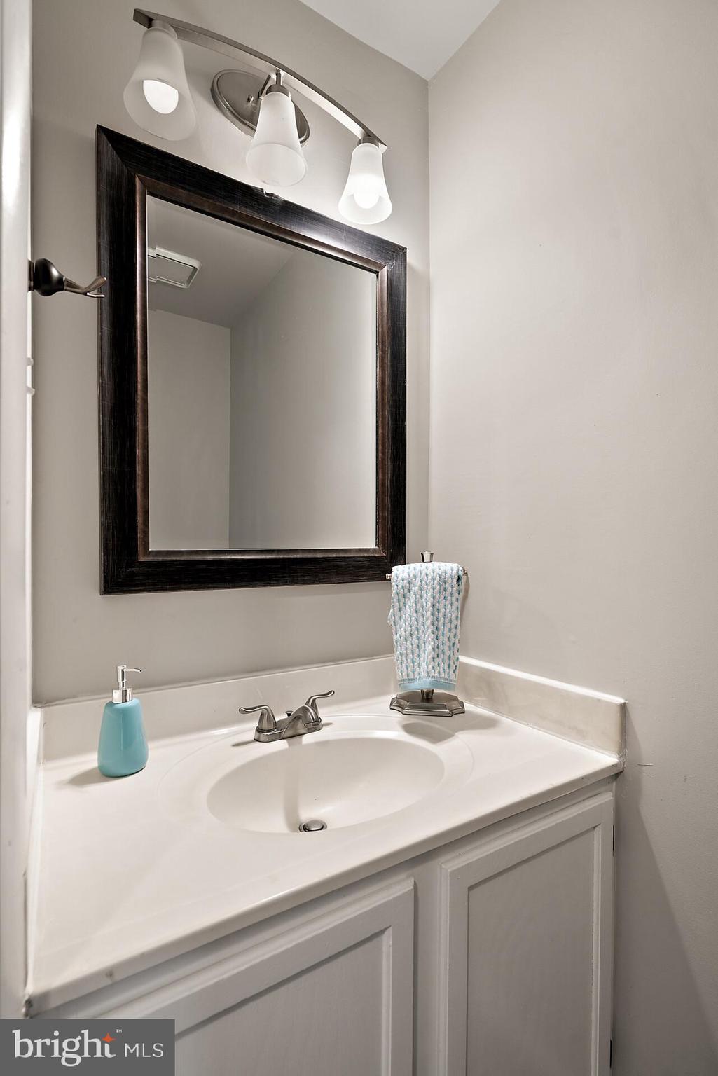 7325 Rokeby Drive Manassas, VA 20109 - Photo 18 of 43 Gallery Image 18