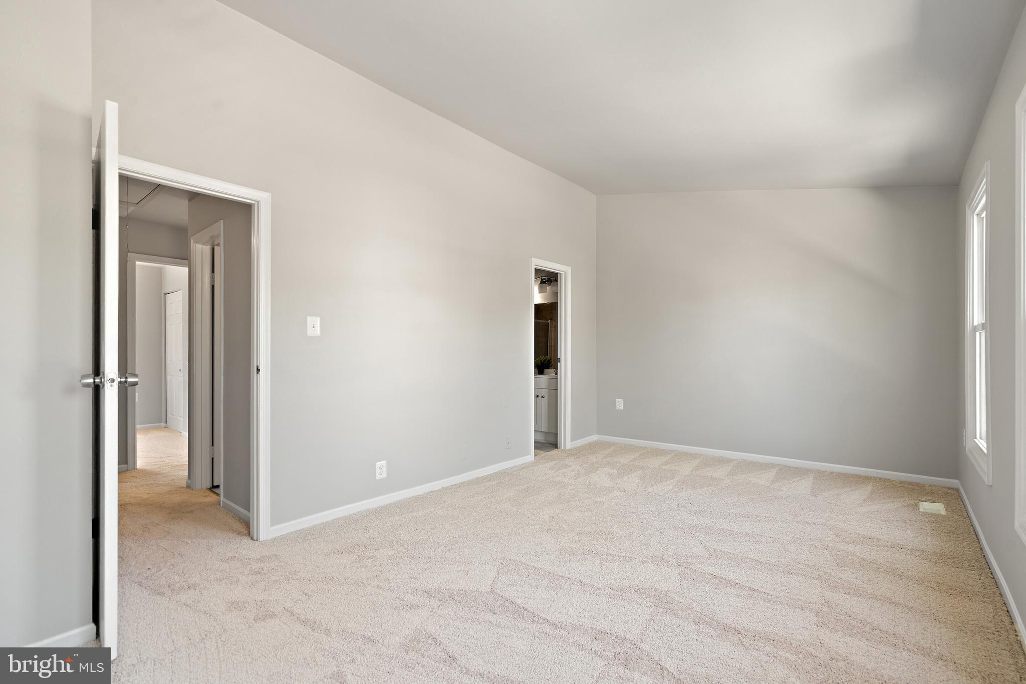 7325 Rokeby Drive Manassas, VA 20109 - Photo 20 of 43 Gallery Image 20