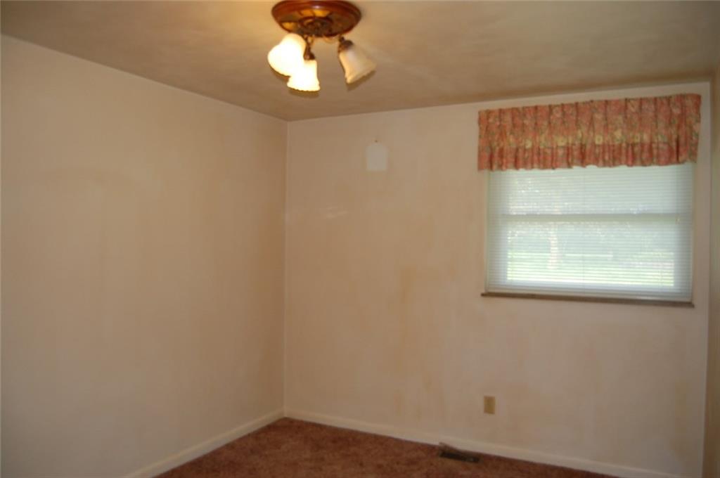 4240 South New Columbus Road Anderson, IN 46013 - Photo 13 of 21 Gallery Image 13