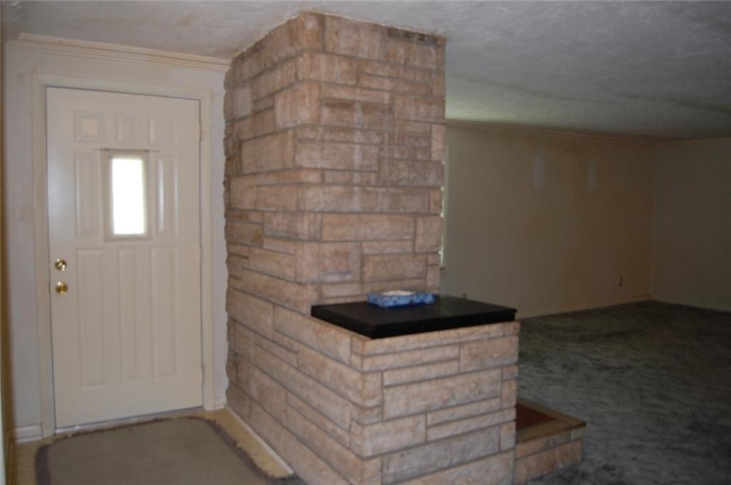 4240 South New Columbus Road Anderson, IN 46013 - Photo 5 of 21 Gallery Image 5