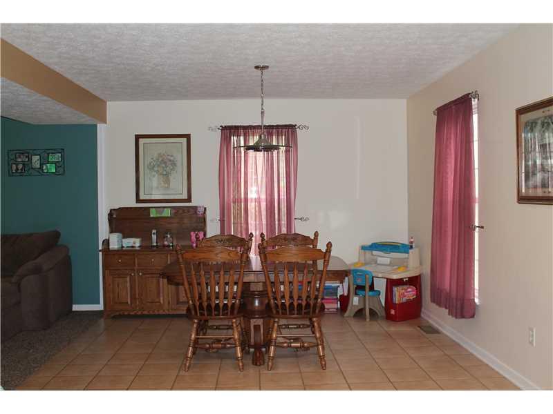 593 Bedillion Road Washington, PA 15301 - Photo 9 of 25 Dining Room.
