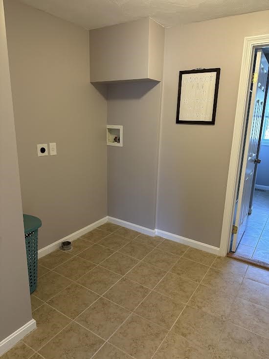 73 Service Road West Warwick, RI 02893 - Photo 13 of 32 Laundry Room