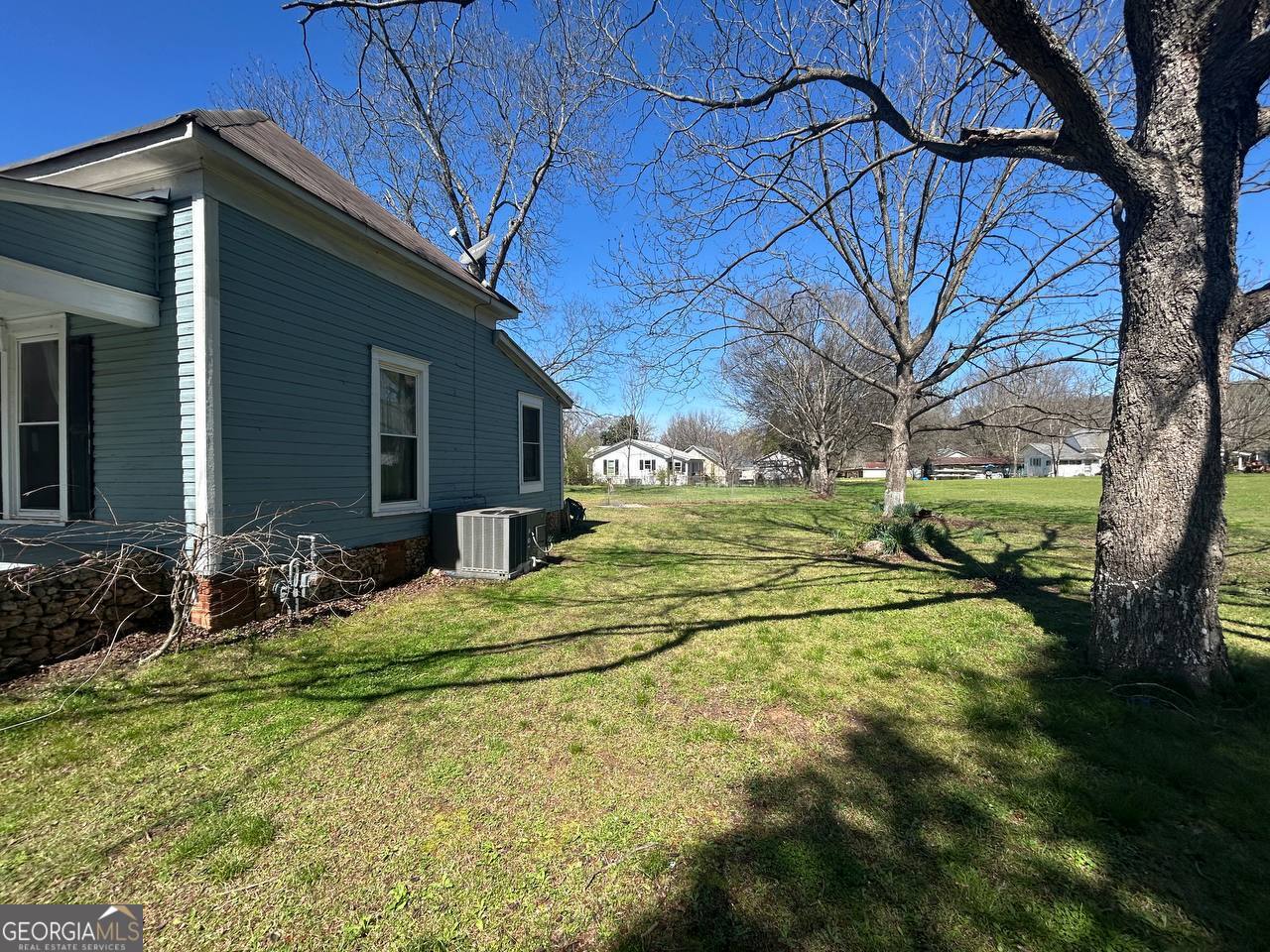 186 Calhoun Street Fairmount, GA 30139 - Photo 8 of 57