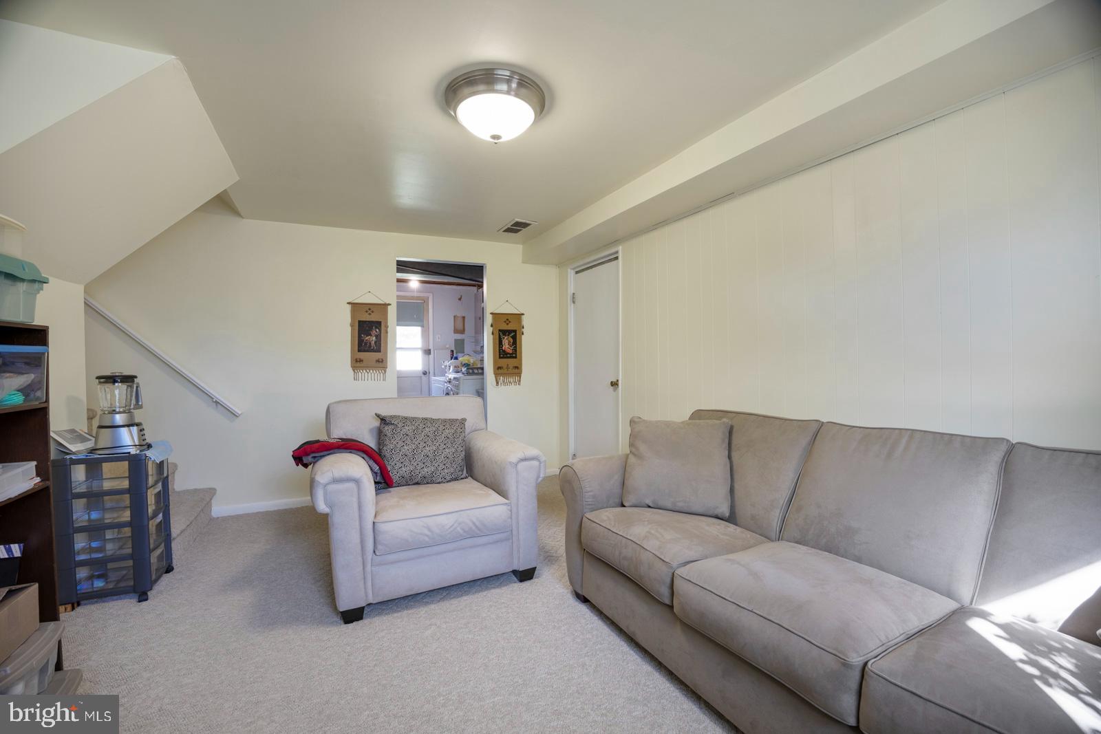 380 Parry Road Warminster, PA 18974 - Photo 11 of 32 Family Room