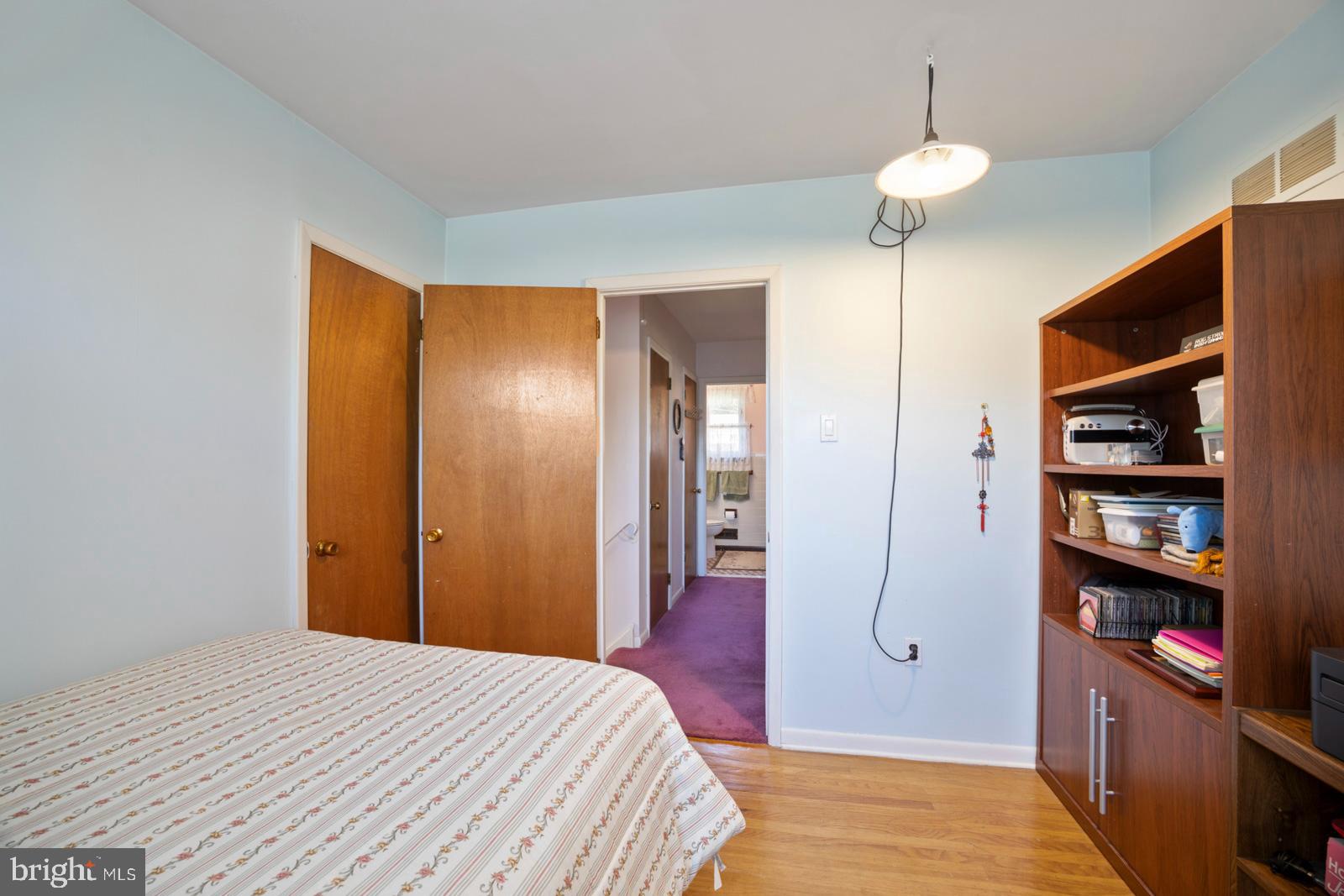380 Parry Road Warminster, PA 18974 - Photo 20 of 32 Office/Bedroom 3
