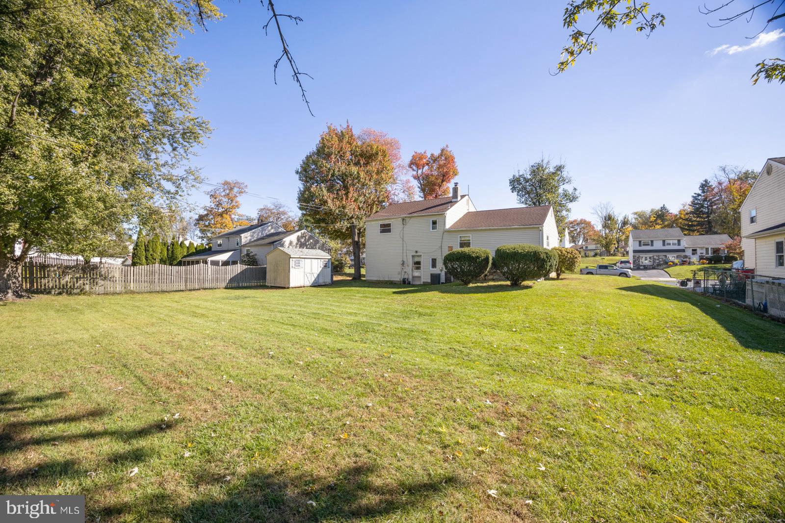 380 Parry Road Warminster, PA 18974 - Photo 26 of 32 Back Yard