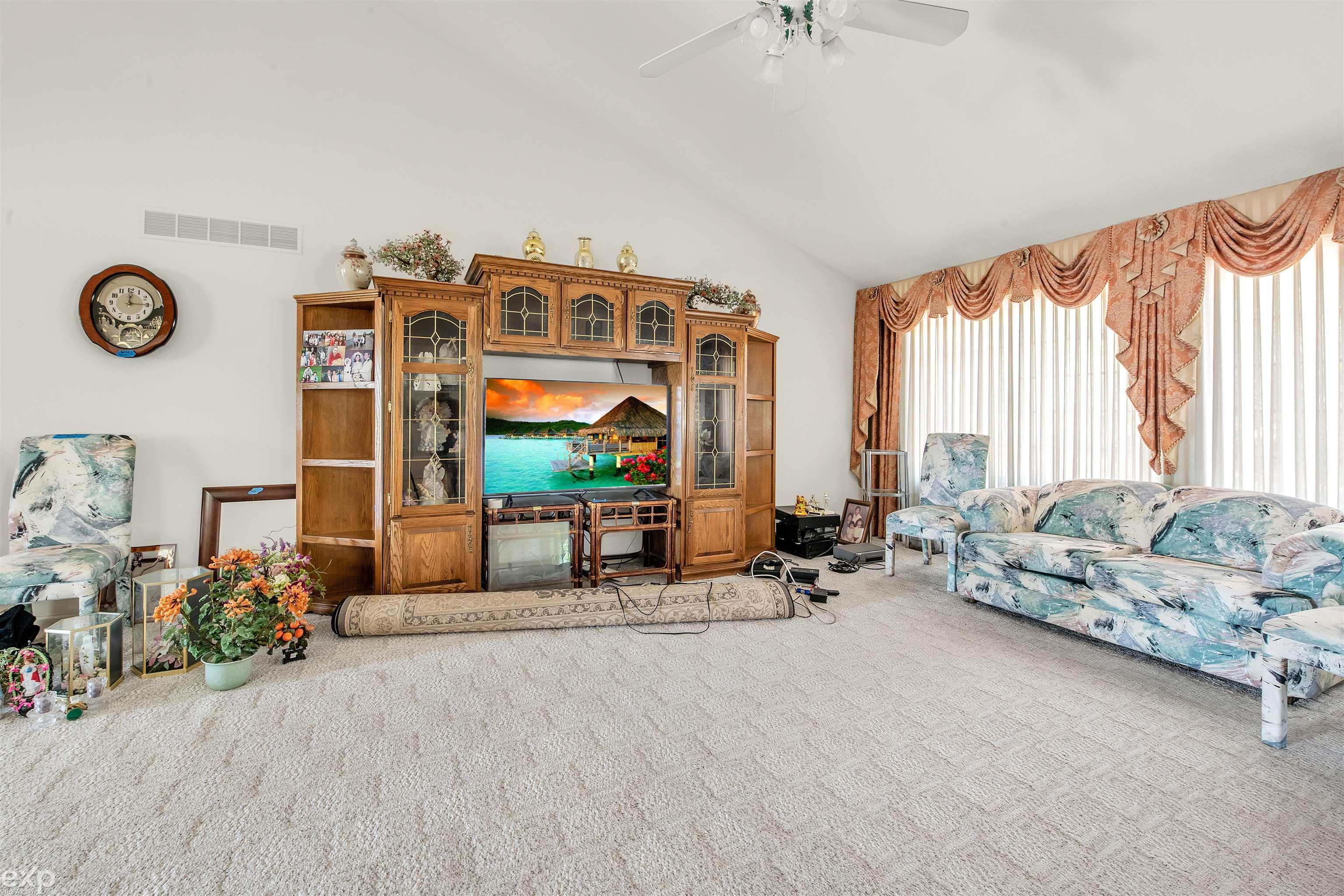 23890 Hall Road Woodhaven, MI 48183 - Photo 33 of 39