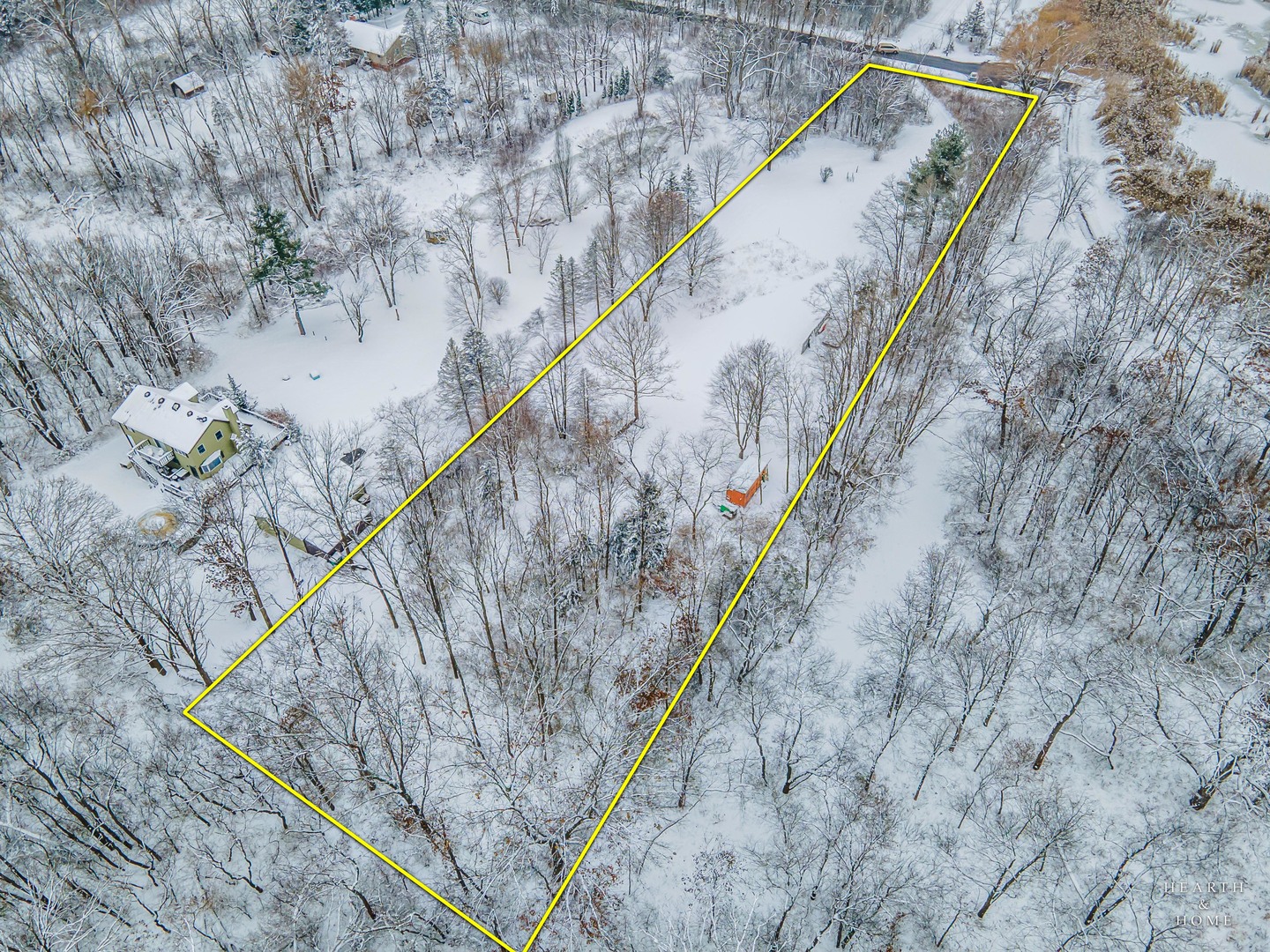 1818 Highwood Road McHenry, IL 60051 - Photo 3 of 12