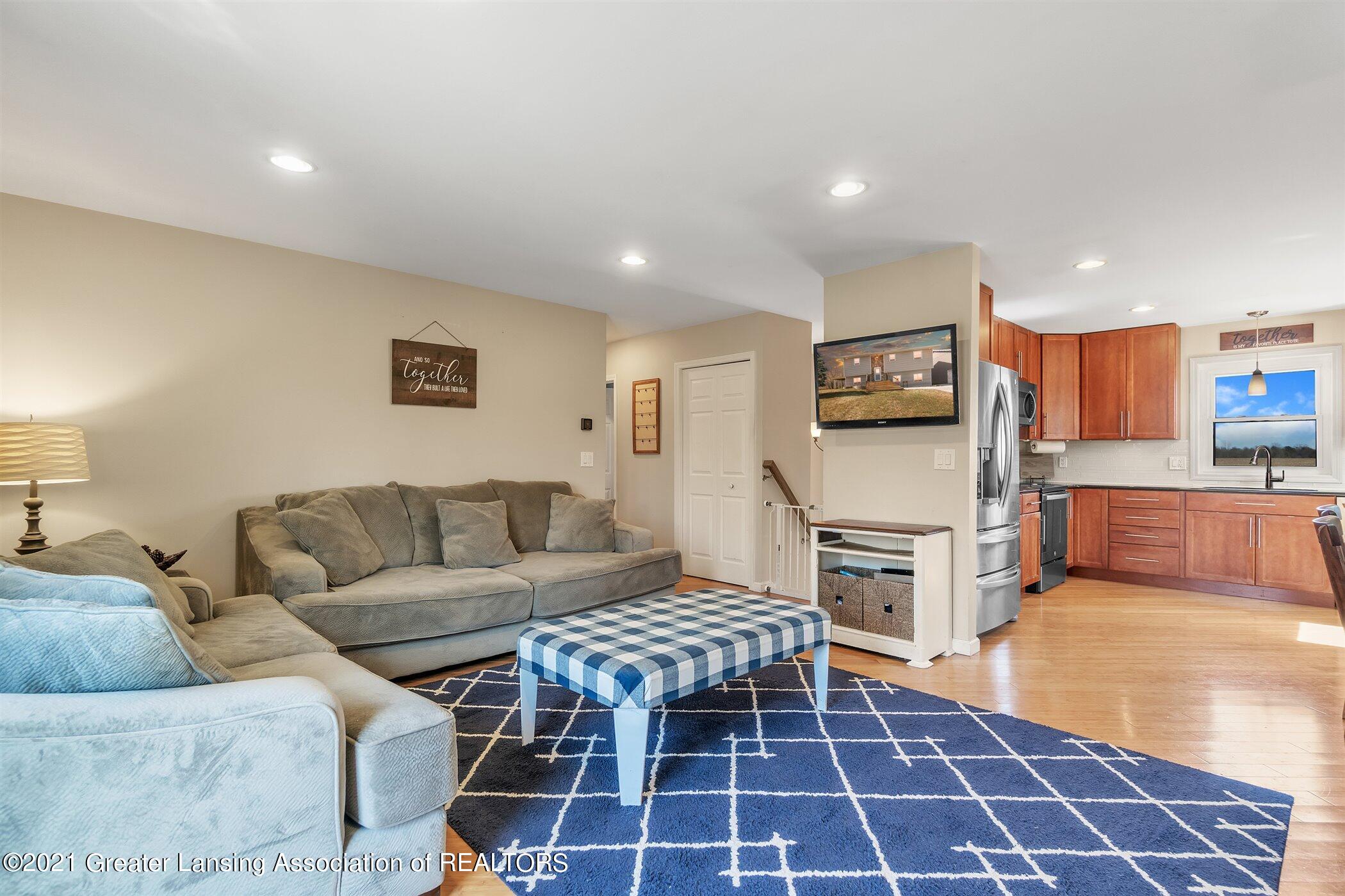 2467 Gramer Road Webberville, MI 48892 - Photo 18 of 52 17-2467 Gramer Rd-Windowstill Real Estat