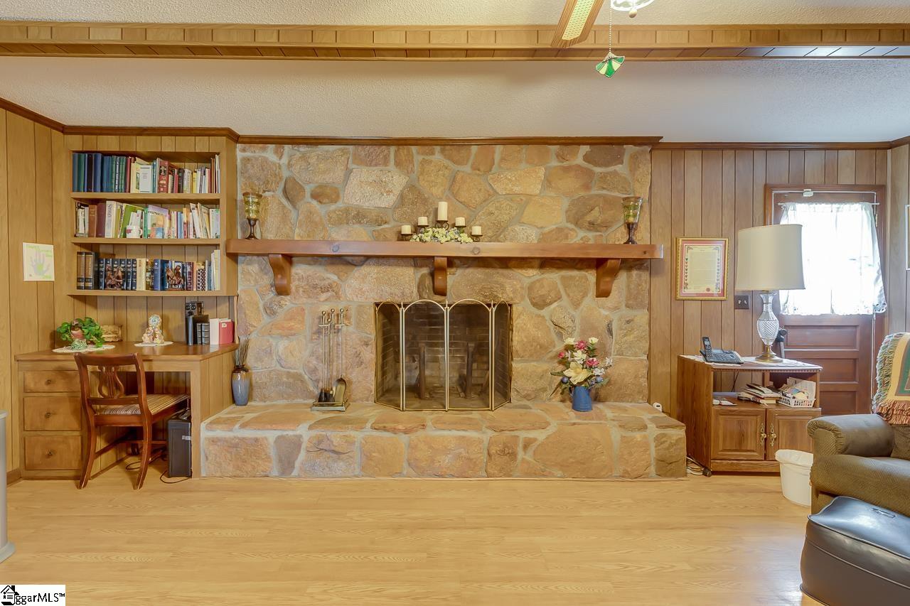 765 Kelly Mill Road Six Mile, SC 29682 - Photo 12 of 31 Gallery Image 12