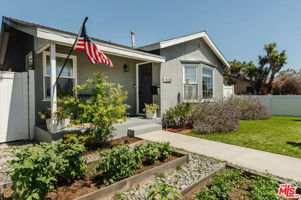 $1,199,000 | 808 Crenshaw Boulevard, Torrance, CA 90501