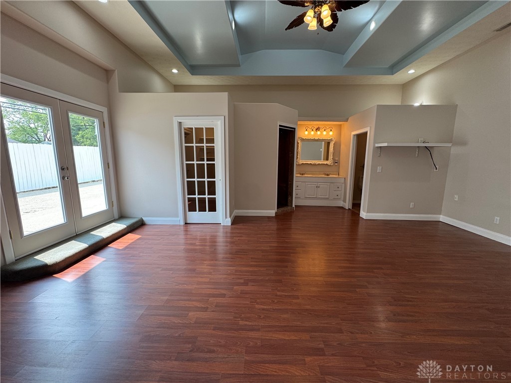 523 Newport Road Xenia, OH 45385 - Photo 23 of 43 #2 master suite