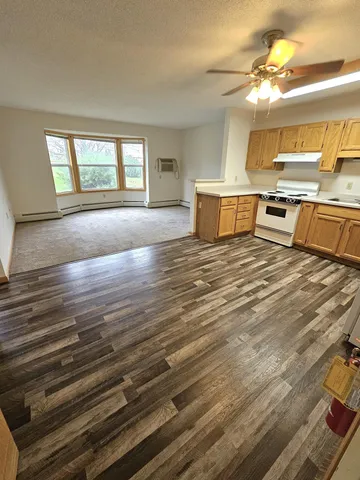 $875 | 23110 Southeast 347th Street, Erskine, MN 56535