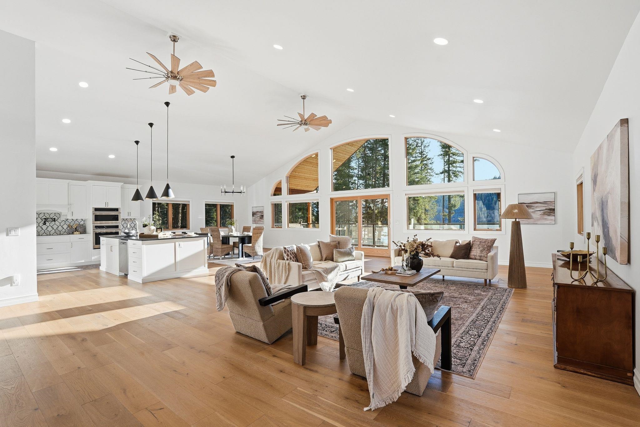 2448 Le Clerc Road South Newport, WA 99156 - Photo 4 of 50