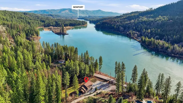 $895,950 | 2448 Le Clerc Road South, Newport, WA 99156