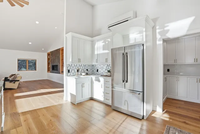 $895,950 | 2448 Le Clerc Road South, Newport, WA 99156