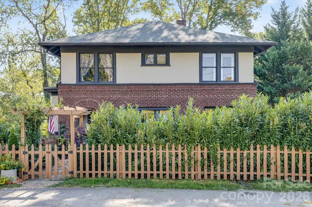 $985,000 | 74 St Dunstans Circle, Asheville, NC 28803